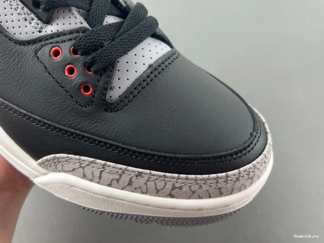 One Kick DN3707-010 Black Cement Air Jordan 3 0806
